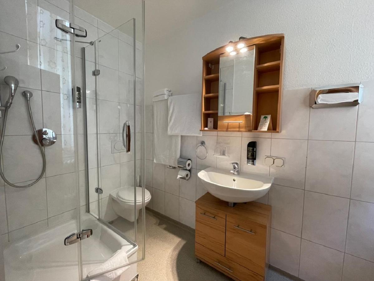 ויסבאדן Hotel Am Kochbrunnen מראה חיצוני תמונה